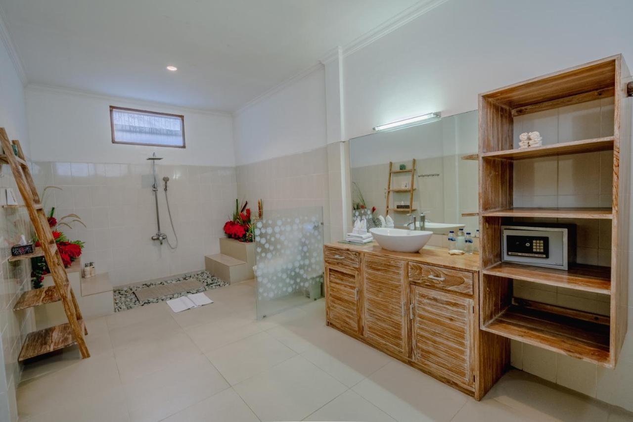 Villa Alleira Seminyak By Best Deals Asia Hospitality 외부 사진